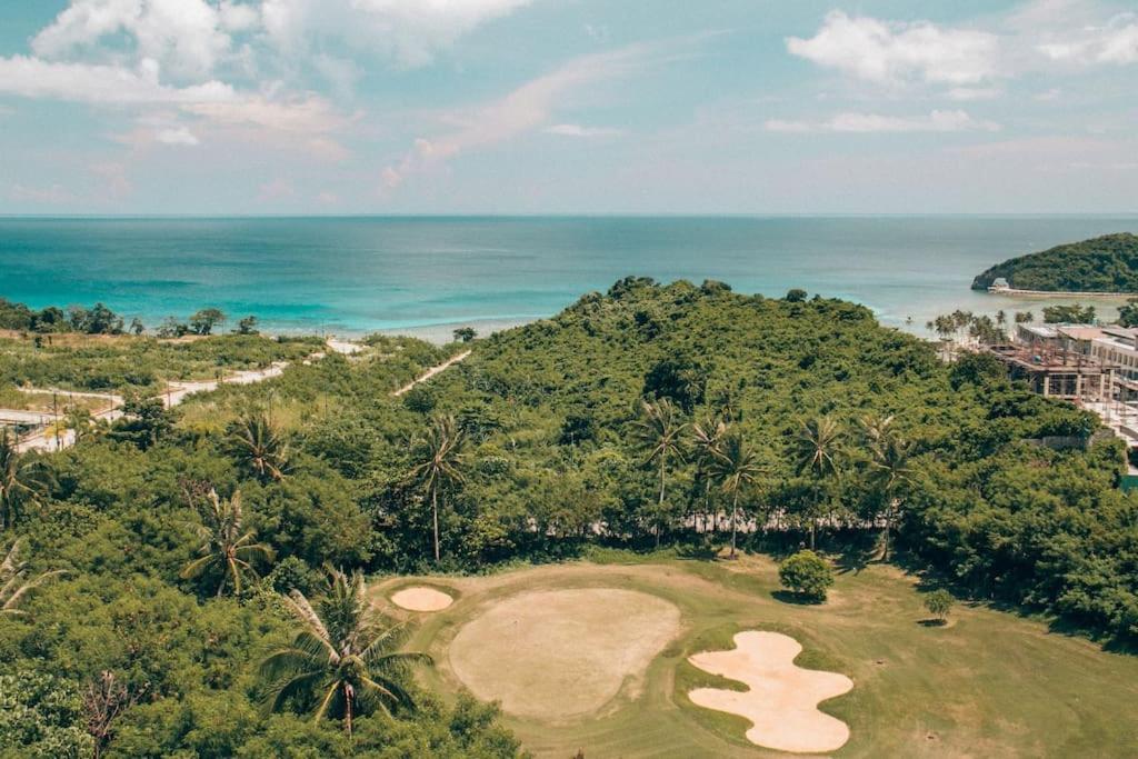 Modern Tropical Luxe Apartment - Boracay Newcoast Yapak Zewnętrze zdjęcie
